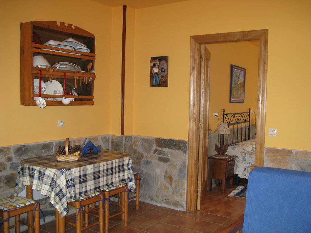 Apartamentos Rurales Casa El Caminero Merás Екстериор снимка